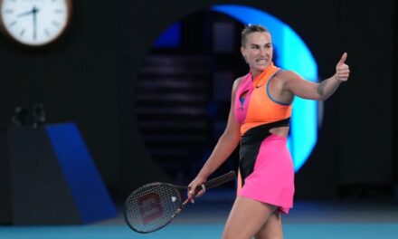 Sabalenka vence a Svitolina y avanza a su cuarta final consecutiva del Abierto de Australia