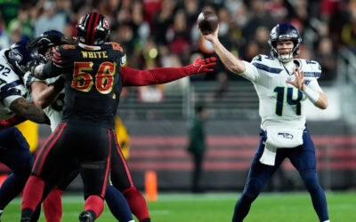 Los Seahawks aseguran el primer puesto en la NFC y el título divisional con una victoria dominante de 13-3 sobre los 49ers