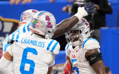 Chambliss y Carneiro impulsan a Mississippi a la victoria sobre Georgia por 39-34 en el Sugar Bowl y avanzan a las semifinales del CFP.