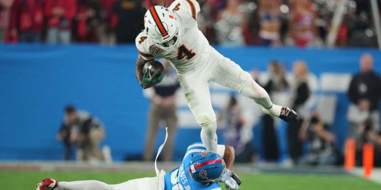 Miami regresa a casa con oportunidad de título nacional tras vencer 31-27 a Ole Miss en Fiesta Bowl