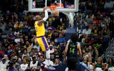 James y Doncic anotan 30 cada uno para ayudar a los Lakers a contener a los Pelicans 111-103