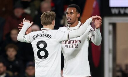 Arsenal se recupera con doblete de Rice y vence al Bournemouth en la Liga Premier