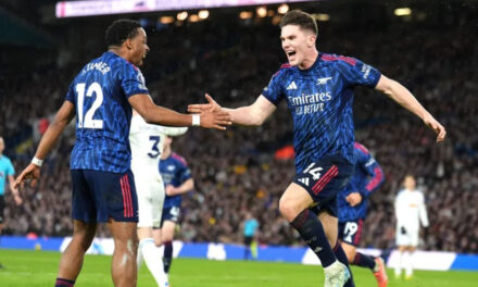Arsenal aplasta a Leeds para abrir una ventaja de siete puntos en la Liga Premier y Chelsea remonta