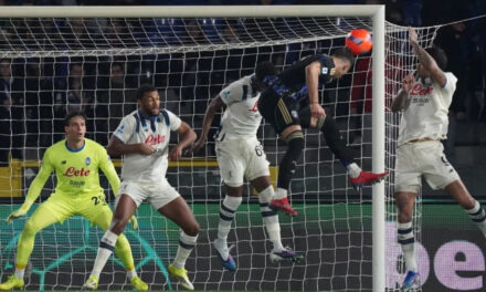 Pisa logra inusual gol en casa para empatar 1-1 con Atalanta en la Serie A