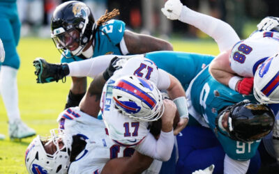 Josh Allen lidera a los Bills sobre los Jags 27-24 para la primera victoria de Buffalo en playoffs como visitante en 33 años.