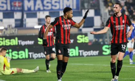 Adrien Rabiot ayuda al Milan a vencer 3-1 a Como para acercarse a la cima de la Serie A