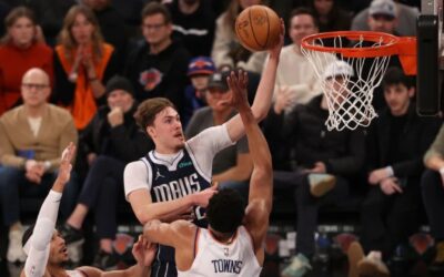 Cooper Flagg regresa para ayudar a Mavericks a aplastar 114-97 a Knicks entre abucheos