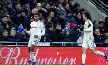 Barry anota su cuarto gol en cinco partidos y rescata empate para Everton, 1-1 ante Leeds