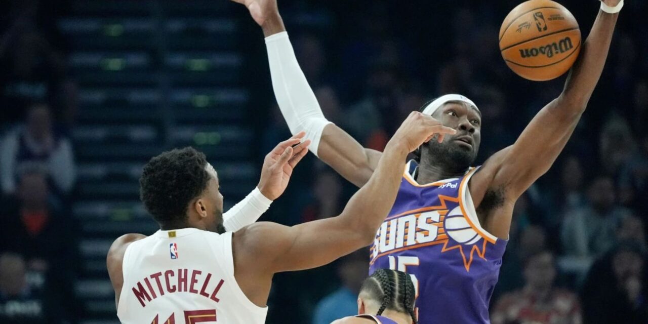 Suns consiguen triunfos en noches consecutivas al vencer 126-113 a los Cavs