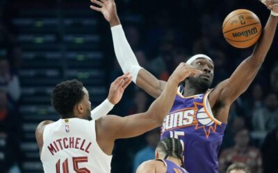 Suns consiguen triunfos en noches consecutivas al vencer 126-113 a los Cavs