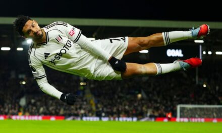 Raúl Jiménez anota y Fulham vence al Chelsea