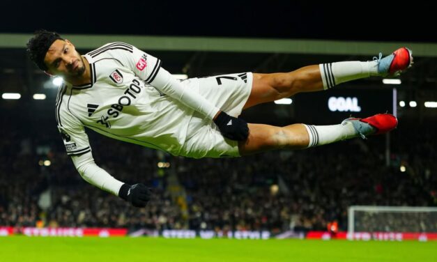 Raúl Jiménez anota y Fulham vence al Chelsea