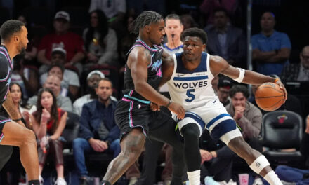 Edwards y Reid suman 62 puntos, Timberwolves ganan 125-115 y rompen racha de 4 victorias del Heat