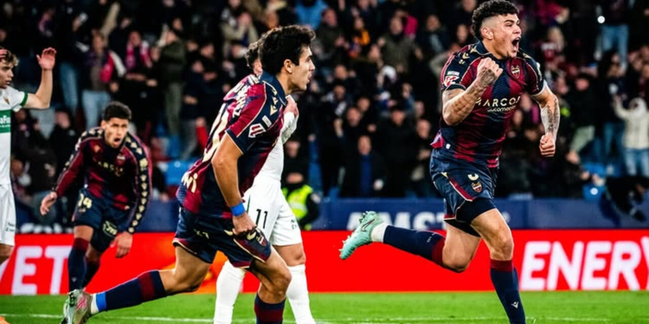 Levante vence a Elche y refuerza sus esperanzas de mantenerse en La Liga