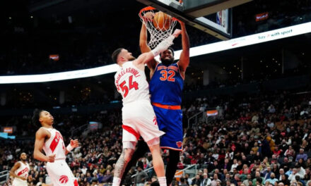 Bridges anota 30, Towns logra 22 rebotes y Knicks hilan 4to triunfo, 119-92 ante Raptors