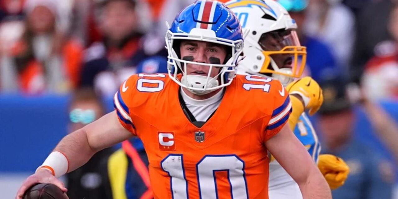 Los Broncos se aseguran el primer puesto en los playoffs de la AFC con una victoria de 19-3 sobre los Chargers