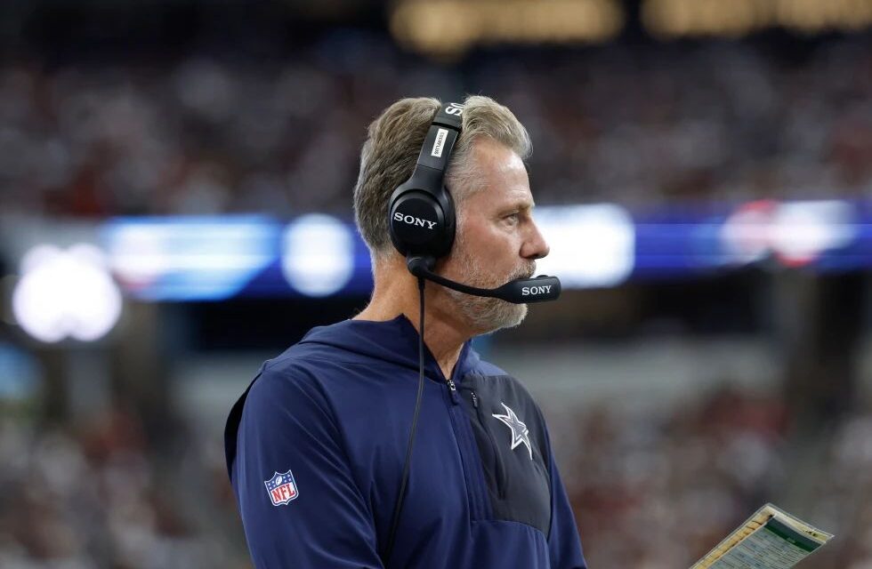 Los Cowboys despiden al coordinador defensivo Matt Eberflus tras una temporada de malos resultados