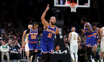 Con 31 puntos, Brunson impulsa victoria 111-89 de los Knicks ante Celtics