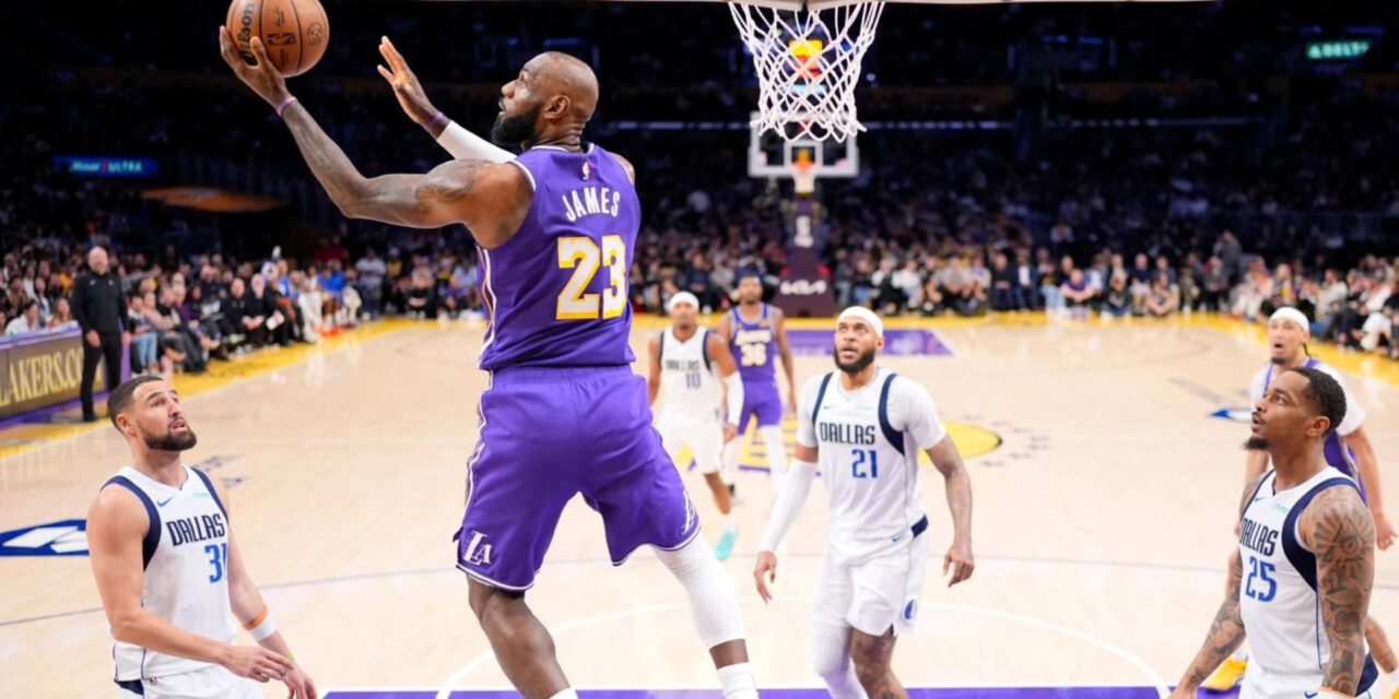 LeBron James se convierte en el jugador de mayor edad con un triple-doble en la victoria de los Lakers por 124-104 sobre los Mavericks