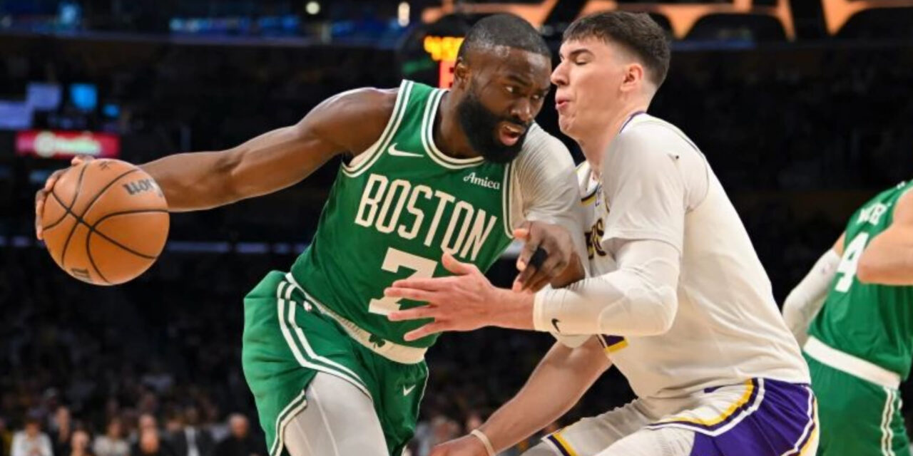 Jaylen Brown y Payton Pritchard lideran a los Celtics ante los Lakers por 111-89