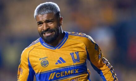 Tigres golea y avanza en Concachampions