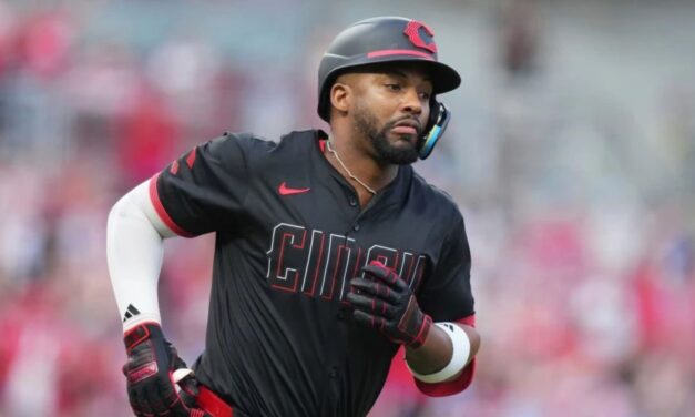 Miguel Andújar y Padres de San Diego pactan por un año y 4 millones