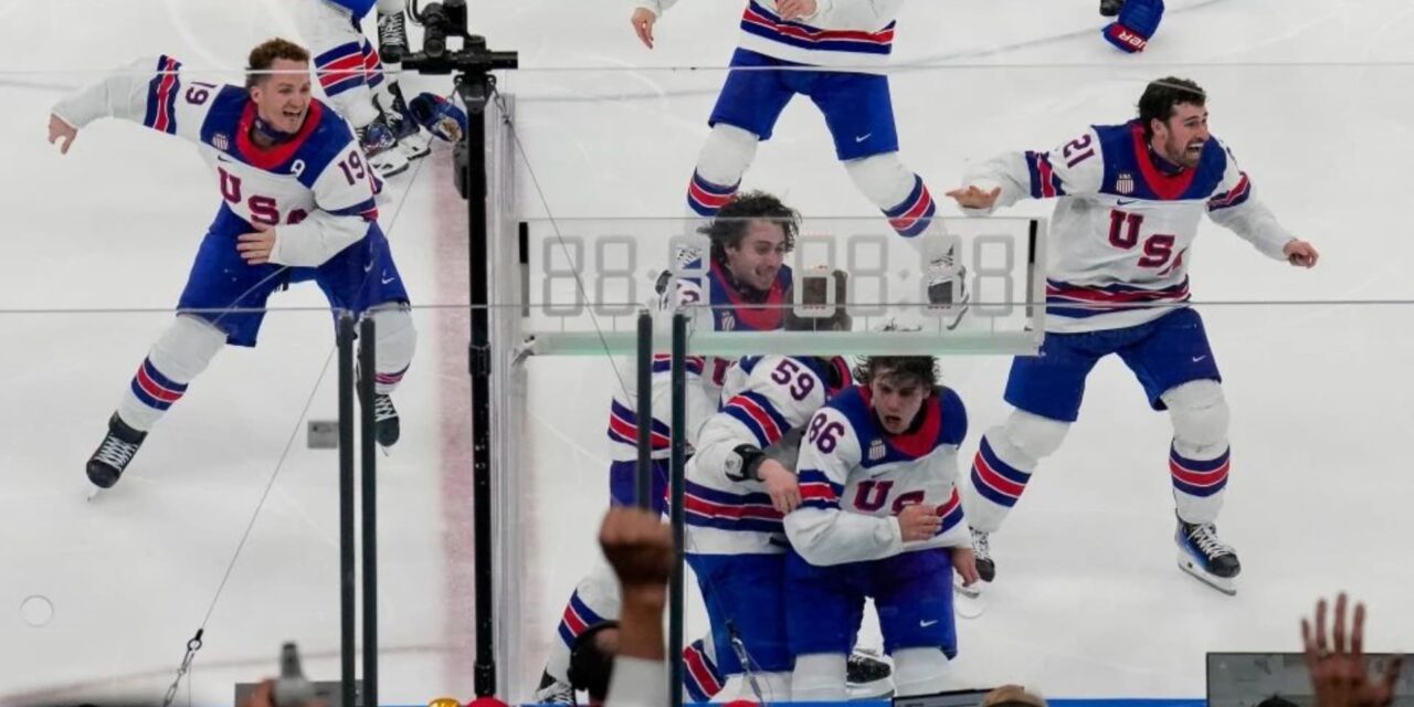 Jack Hughes anotó en tiempo extra y Estados Unidos venció a Canadá por el oro en los Juegos Olímpicos