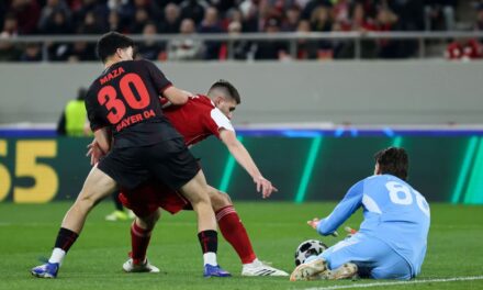 Schick fulmina al Olympiacos