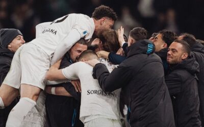 Höjlund rescata al Napoli con dramática victoria 3-2 sobre el Génova en la Serie A