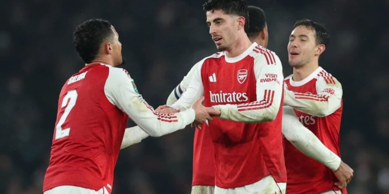 Havertz hunde a su antiguo equipo y Arsenal avanza a final de la Copa de la Liga al vencer a Chelsea