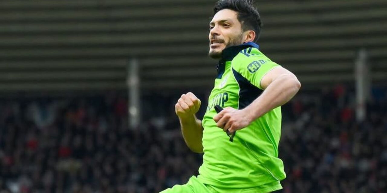 Raúl Jiménez marca doblete y encamina al Fulham ante Sunderland 