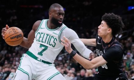 Celtics arrollan 148-111 a los Nets con su mejor porcentaje de tiros de campo de la temporada