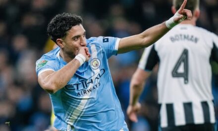 Manchester City vence 3-1 a Newcastle y enfrentará al Arsenal en la final de la Copa de Liga