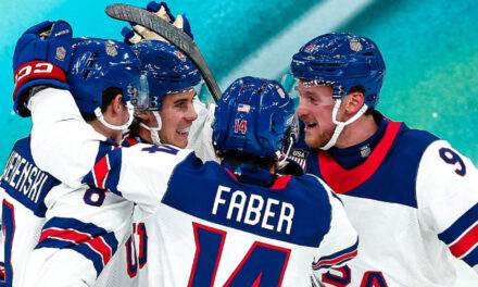 EEUU se cita con Canadá por el oro olímpico en hockey masculino tras golear a Eslovaquia