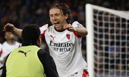Modric sostiene al Milan en triunfo ante el Pisa