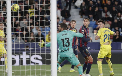 El Villarreal asalta el Ciutat de València y agrava la situación del Levante