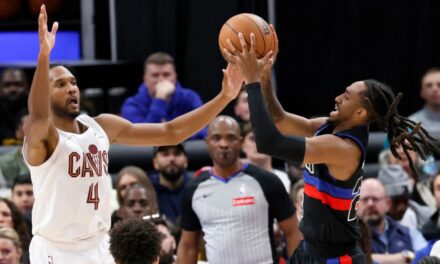 Los Pistons superan a los Cavaliers por 122-119 en tiempo extra