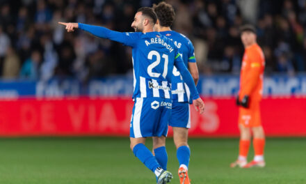 Remiro enciende a la Real, que remonta y se planta en semifinales