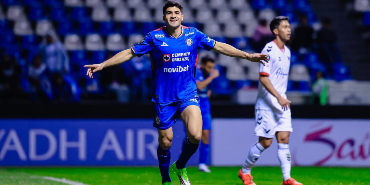 Cruz Azul destroza al Vancouver en Concachampions
