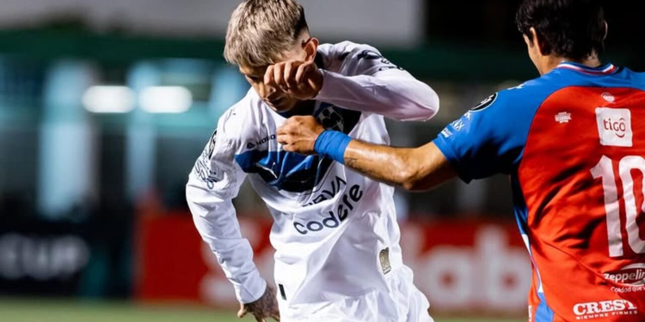 Rayados rescata empate ante Xelajú de Guatemala