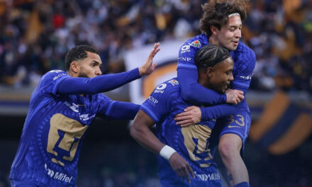 Pumas vence a Rayados 