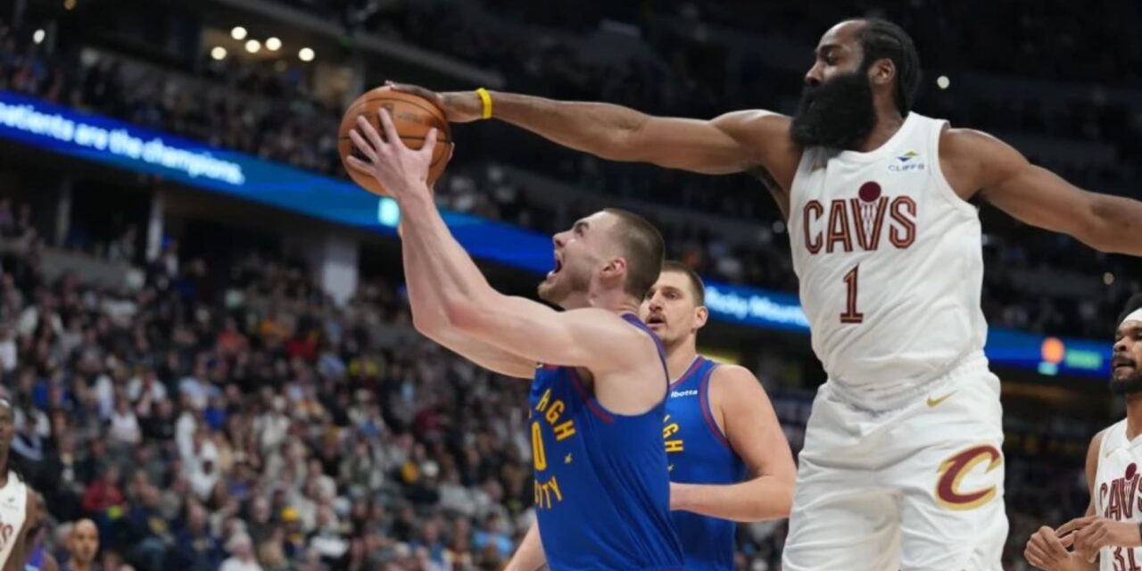 Donovan Mitchell y James Harden lideran a los Cavs en victoria 119-117 sobre los Nuggets