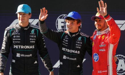 Antonelli consigue la pole en Gran Premio de China, Russell gana el sprint
