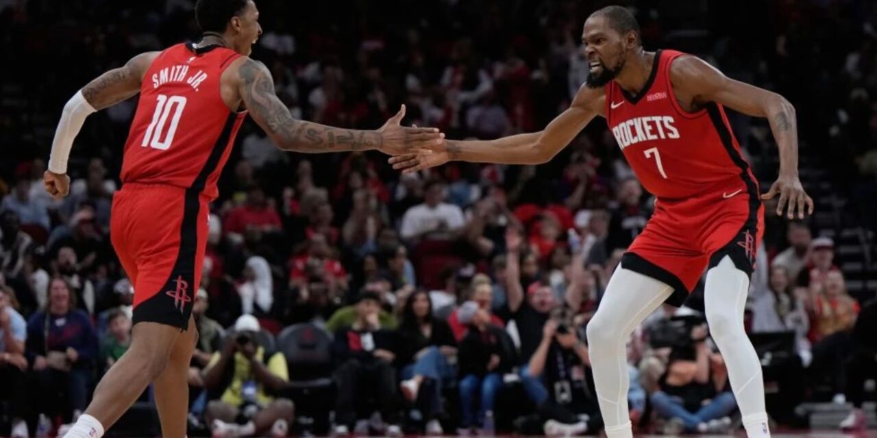 Rockets cortan racha de 11 triunfos de Hawks con paliza 117-95; Durant anota 25