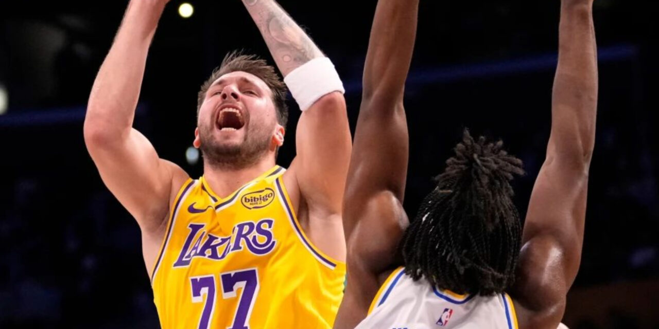 Luka Doncic anota 44 puntos en 3 cuartos para liderar a los Lakers ante los Pacers 128-117 sin LeBron
