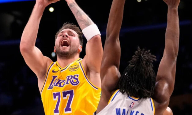 Luka Doncic anota 44 puntos en 3 cuartos para liderar a los Lakers ante los Pacers 128-117 sin LeBron