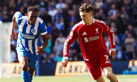 Liverpool pierde 2-1 ante Brighton para continuar su caída libre en la Liga Premier