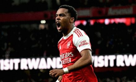  El Arsenal mantiene la diferencia con el Manchester City