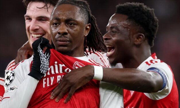 El Arsenal, a cuartos y candidato a todo