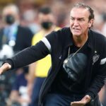 El Santos de Neymar contrata al técnico Cuca tras el despido del argentino Vojvoda